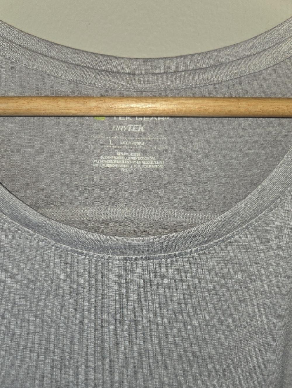 tek gear Women's Large Gray Performance Dry Tec Cap Sleeve T-Shirt NEW - Picture 4 of 8